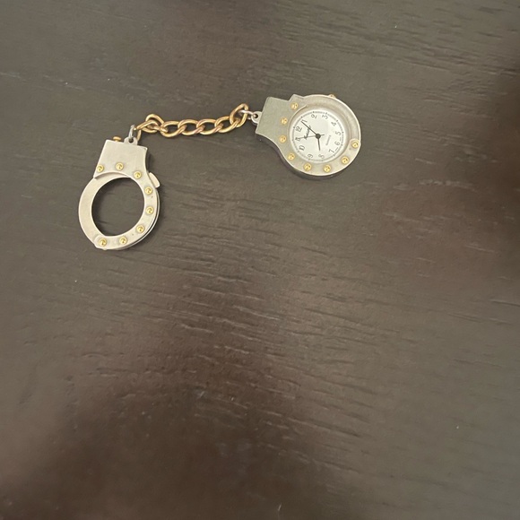 Pocket watch mini handcuffs by Quartz - Picture 2 of 11